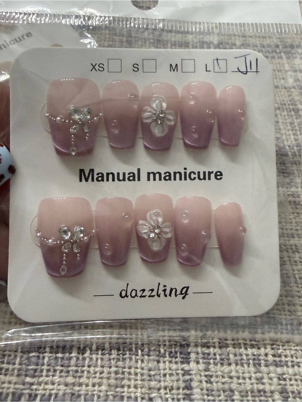Dazzling Pink Ombre Press-On Nails with Rhinestone Flower Accents